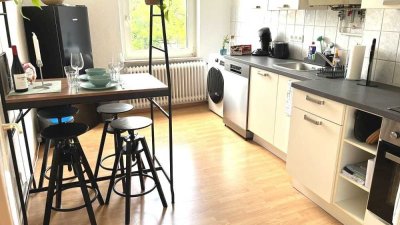 Schöne voll möblierte Zwei Zimmer Wohnung in Wilhelmshaven zu vermieten.