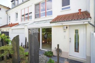 Modern 4 bedroom row house incl.  parking in Wiesbaden-Erbenheim (close to CLAY Kaserne)