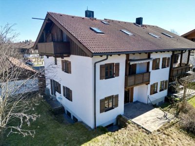 Provisionsfrei für den Käufer: Doppelhaushälfte mit ca. 203 m² Wohnfläche und 8 Zimmern – viel Platz