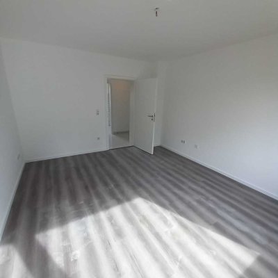 Top Preis: Sanierte 2,5-Zimmer-Wohnung für 320 € Kaltmiete
