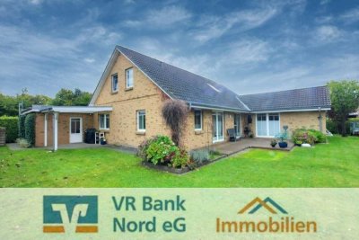 Hyggeliges und sehr gepflegtes Wohnhaus mit viel Platzangebot