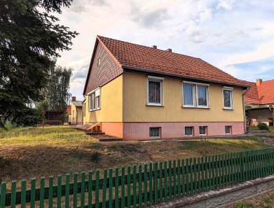 Charmantes Einfamilienhaus mit großem Potenzial in begehrtester Lage von Lübben