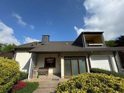 Gemütliche 2,5-Zimmer-Wohnung mit Loggia in toller Lage Hattingens zur Miete