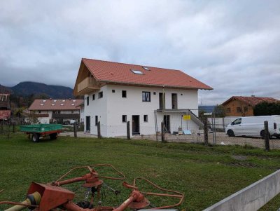 Erstbezug: Moderne 3-Zimmer Dachgeschosswohnung