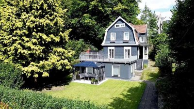 Freihstehendes Mehrfamilienhaus mit großzügiem Garten "Provisionsfrei zu verkaufen"