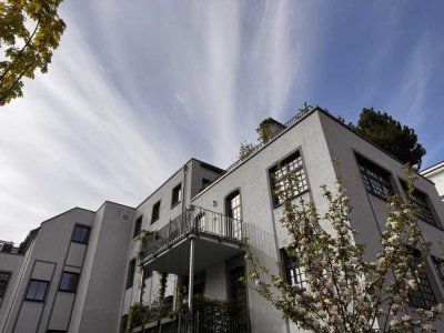 LUST AUF LOFT | exklusiv sanierte Fabrik-Loft | Sachsenhausen | Lift | Design-Küche | vollmöbliert