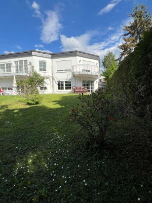 Wohnen mit Charakter: 3-Zimmer-Wohnung in Trier-Ruwer