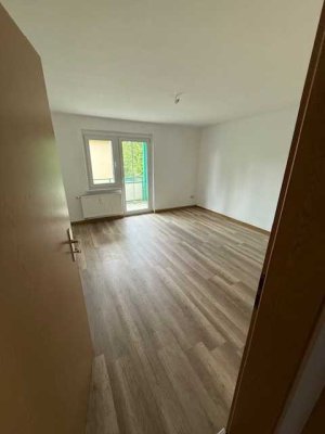 *Schnell zugreifen* Schöne helle 2 RaumWE mit Balkon