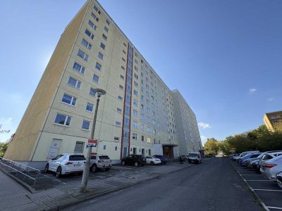 Helle 3-Raum-Wohnung in Bestlage! - Nachmieter gesucht