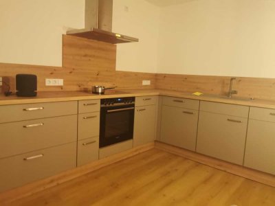 Schöne 2-Zimmer-Erdgeschosswohnung mit Terrasse und Einbauküche in Ottobeuren