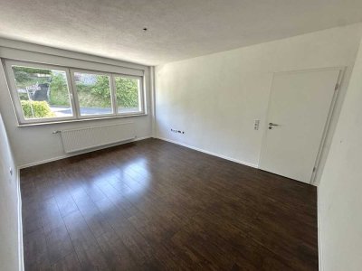Lichtdurchflutete 3-Zimmer-Wohnung mit moderner Ausstattung in idyllischer Lage
