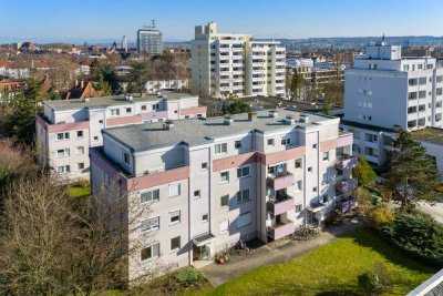 Gepflegte, charmante 1-Zimmer-Wohnung mit sonnigem Balkon und TG-Stellplatz.