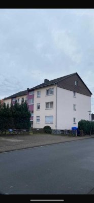 Stilvolle, sanierte 4-Zimmer-Wohnung mit Balkon in Stockstadt