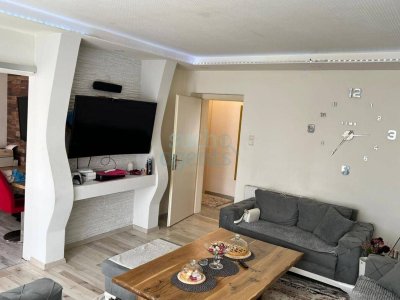 Neuwertige 4-Zimmer-Eigentumswohnung mit ca. 90 m²