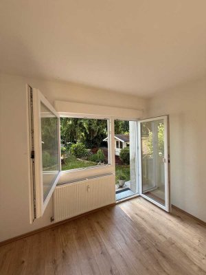 ***Nette Nachbarn gesucht - gemütliche 2,5 Raum Wohnung mit Terrasse / Gartennutzung***