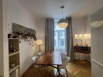 Möblierte 2-Zimmer-Wohnung im Herzen der rechten Altstadt