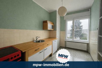 Am Wasser zuhause: Altbau mit Charme, Balkon und eigenem Gartenanteil
