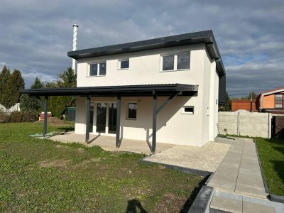 Neubau-Kleingartenhaus in attraktiver Lage in Stockerau zu verkaufen