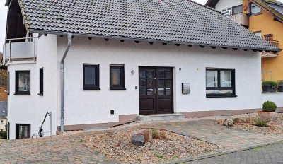 Charmantes Einfamilien­haus mit Einlieger­wohnung am Kurpark in Bad Salzig! - provisionsfrei