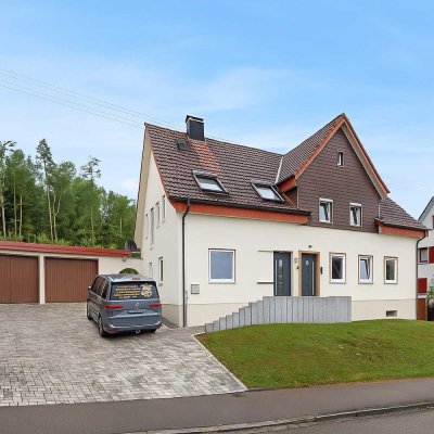 Großartiges Zweifamilienhaus in Ortsrandlage m. Traumgrundstück!