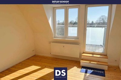 Blick über Düsternbrook - schöne 3-Zimmer-ETW mit herrlicher Dachloggia