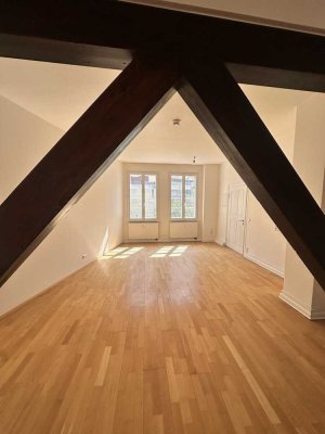 Schöne 3-Zimmer Wohnung mit Altbaucharme im Herzen Esslingens