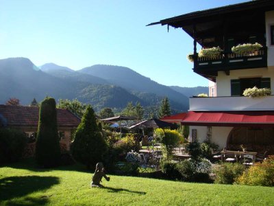 PROVISIONSFREI !!! Exklusive 2-Raum-Wohnung mit gehobener Ausstattung und toller Aussicht in Kreuth