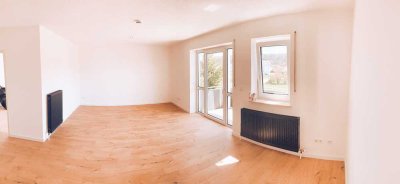 Moderne 3-Zimmer-Wohnung mit Balkon in Schwandorf