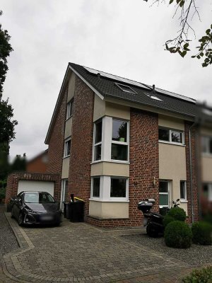 Gepflegtes Reihenmittelhaus mit Garage in Wachtendonk
