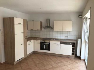 4 ZKB, Dachterrasse, Einbauküche zu vermieten