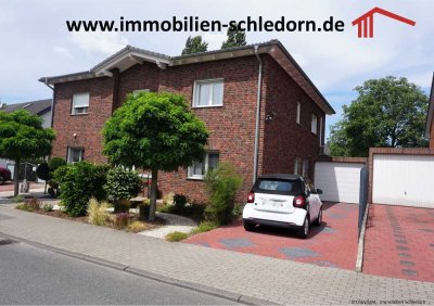 Hochwertiges Mehrgenerationenhaus mit sehr schönem Garten und Garage in Oberhausen Buschhausen