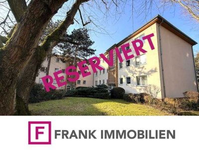 FRANK IMMOBILIEN - RESERVIERT - 3,5 Zimmer Wohnung direkt im Rudower Dorfkern!