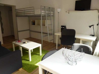 Möbliertes Apartment - 1. OG Links