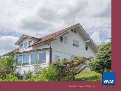 Großes ZFH mit grandioser Aussicht! Neue Pelletheizung plus Solar. WEG-Teilung liegt vor.