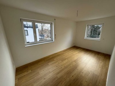 Neubau, schöne Lage, Aufzug, FBH, Garagen, Stellplätze! Haus 2, 1E, WE18