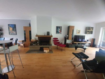 Gepflegte 3,5-Zimmer-Terrassenwohnung im 2. OG in Bredeney