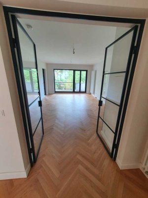 +++ Luxuriöse 3,5-Zimmer-Maisonette-Wohnung in Oberkassel +++