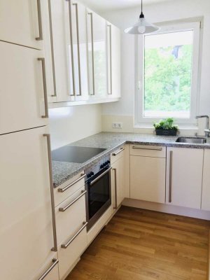 Einziehen und wohlfühlen: Diese helle Wohnung mit 2 Balkonen bietet urbanes Wohnen in ruhiger Lage
