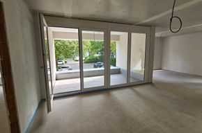 Erstbezug mit Loggia und EBK: Stilvolle 3-Zimmer-Wohnung in Kirchheim unter Teck