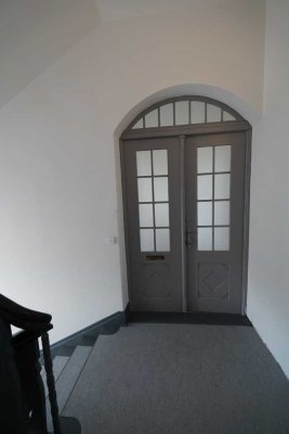 3-Zimmer-Altbau-Whg. + große Wohnküche, energetisch saniert