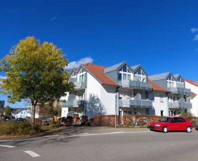 Trossingen: Große, moderne 1 - Zimmerwohnung mit Balkon und Stellplatz