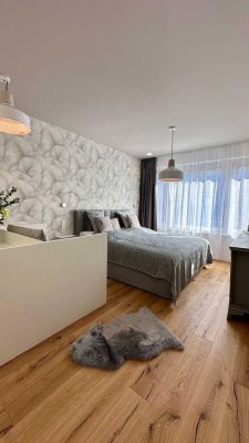 Familien Wohnung Citylage 2 Zimmer plus Wohnküche -möbliert-