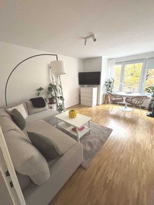 Sonniges 1-Zimmer-Appartement mit Balkon in Haidhausen