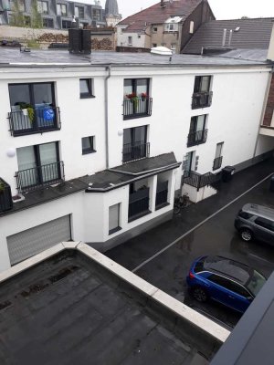 KAUFPREISMINDERUNG - Stilvolle Erdgeschosswohnung mit Balkon in zentraler Lage von Herne