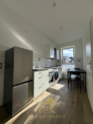 Helles, charmantes und hochwertig ausgestattetes Zimmer in 4er-WG