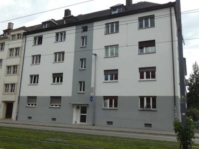 Achtung! Preiswerte 4 Zi. Erbpacht ETW in absoluter Citybestlage