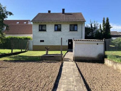 MÜHLHAUSEN: EFH mit vielen Möglichkeiten und schönem Grundstück