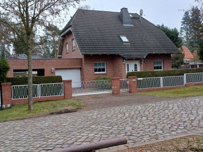 Provisionsfreies 6-Zimmer-Einfamilienhaus mit gehobener Innenausstattung in Glienicke/Nordbahn