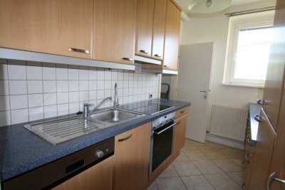 ruhige, helle 2- Zimmerwohnung im 1. Stock in perfekter Lage (hofseitig)