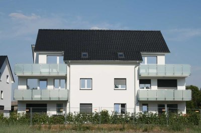 Neubau ohne zus. Käuferprovision: 4 Zi. Eigentumswohnung mit Balkon, Aufzug (+Garage)
